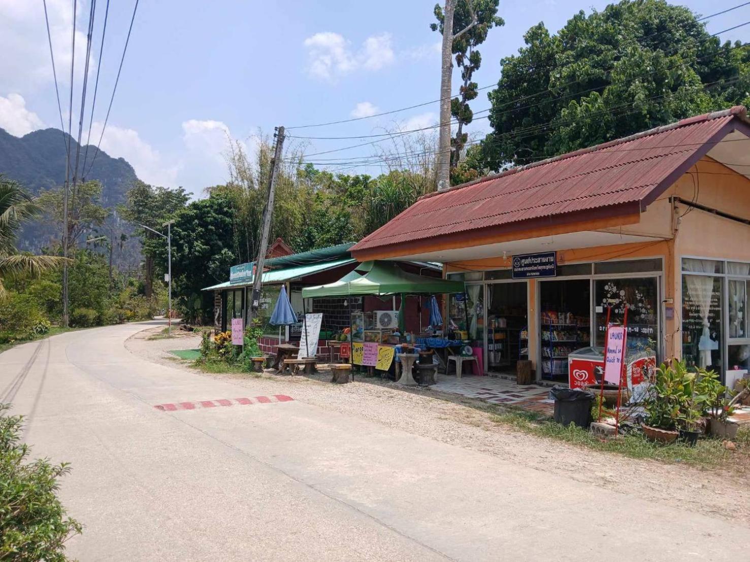 Hotel Bamboo House Khao Sok National Park Exterior foto