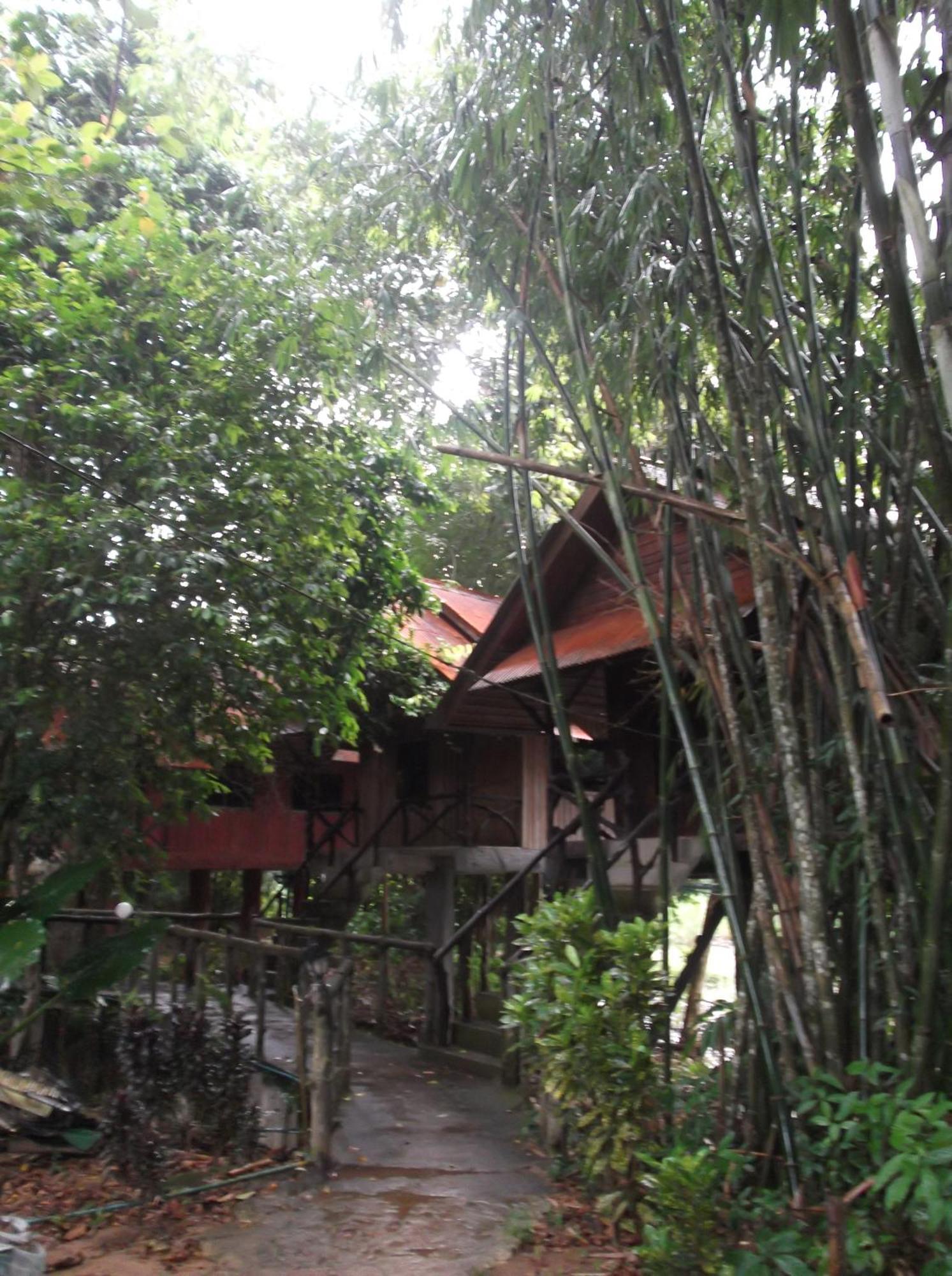 Hotel Bamboo House Khao Sok National Park Exterior foto