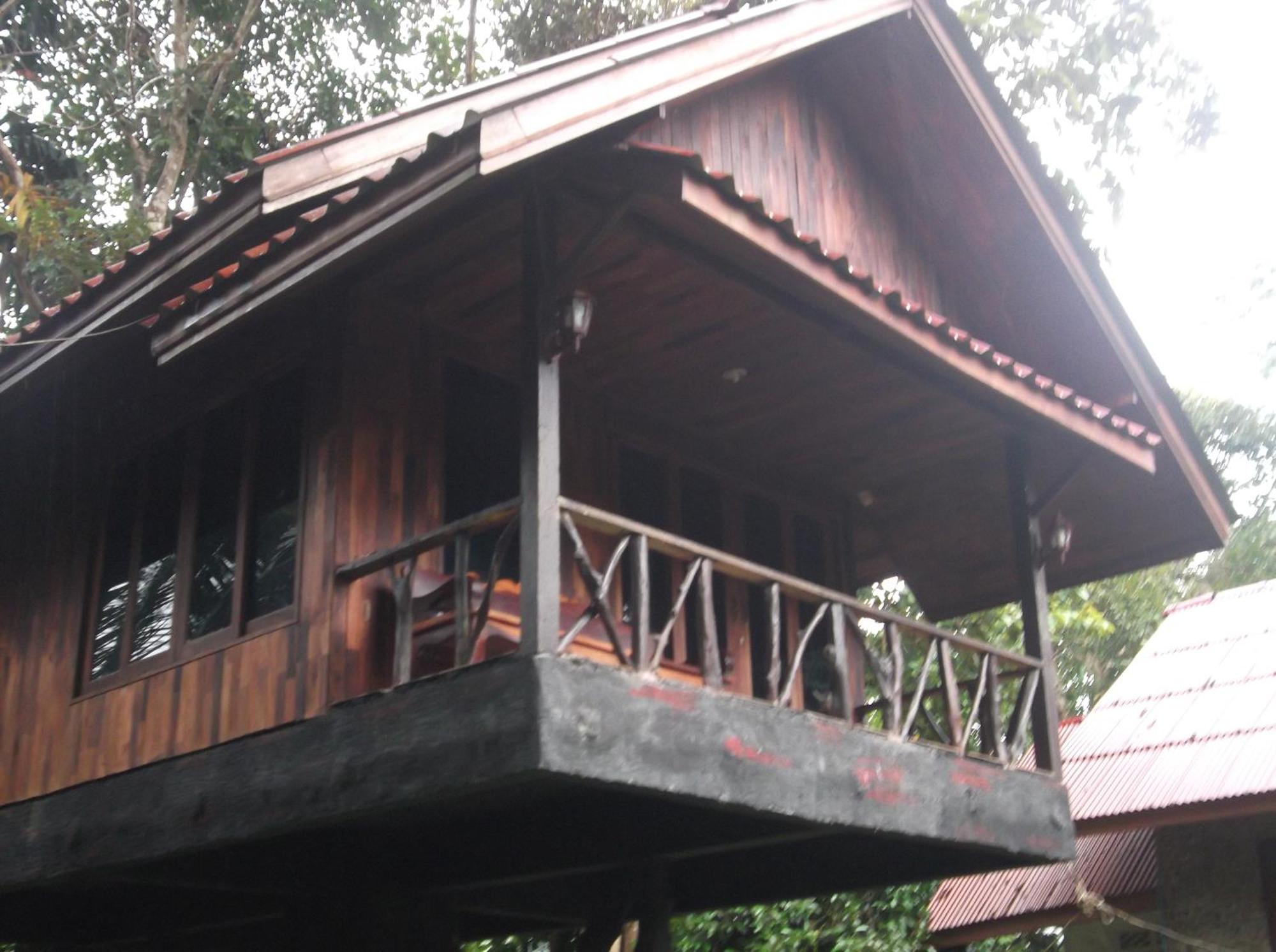 Hotel Bamboo House Khao Sok National Park Exterior foto