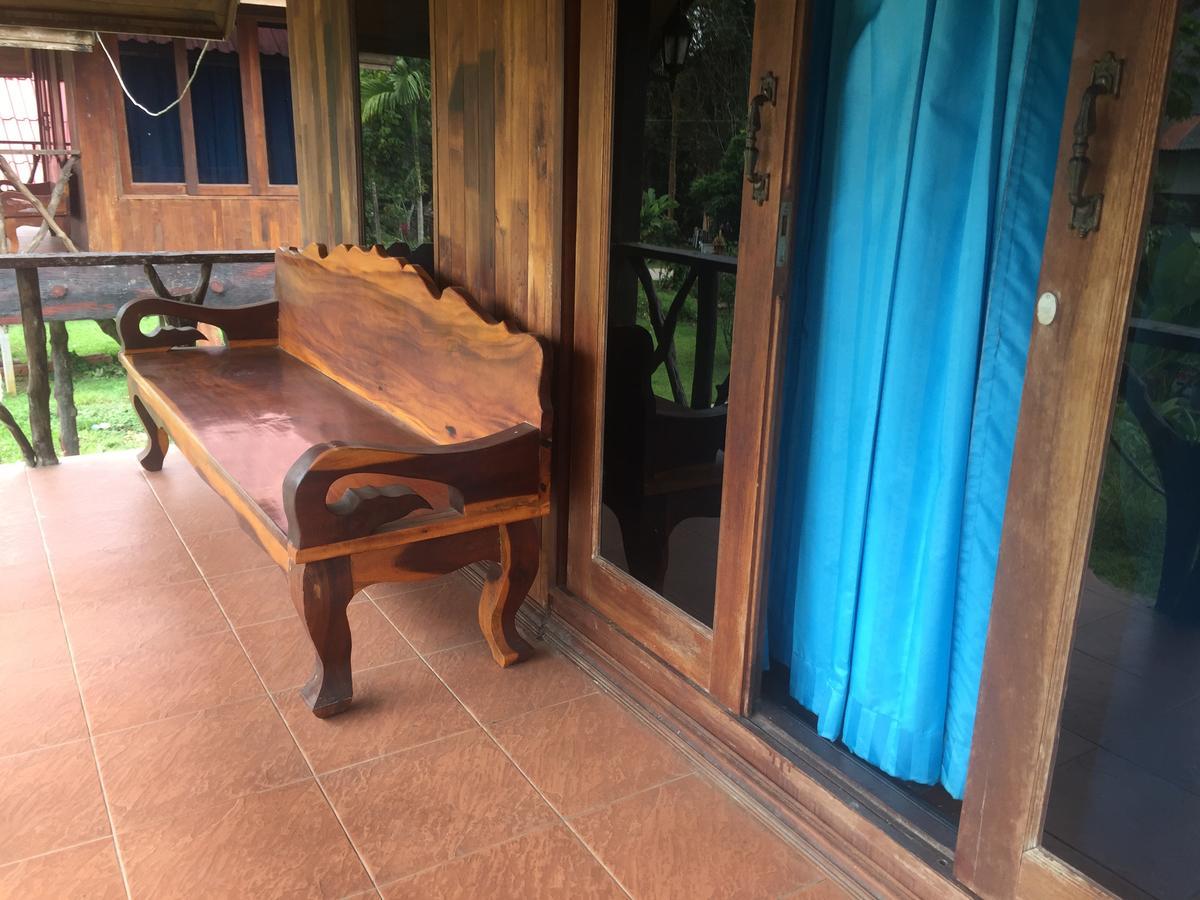Hotel Bamboo House Khao Sok National Park Exterior foto