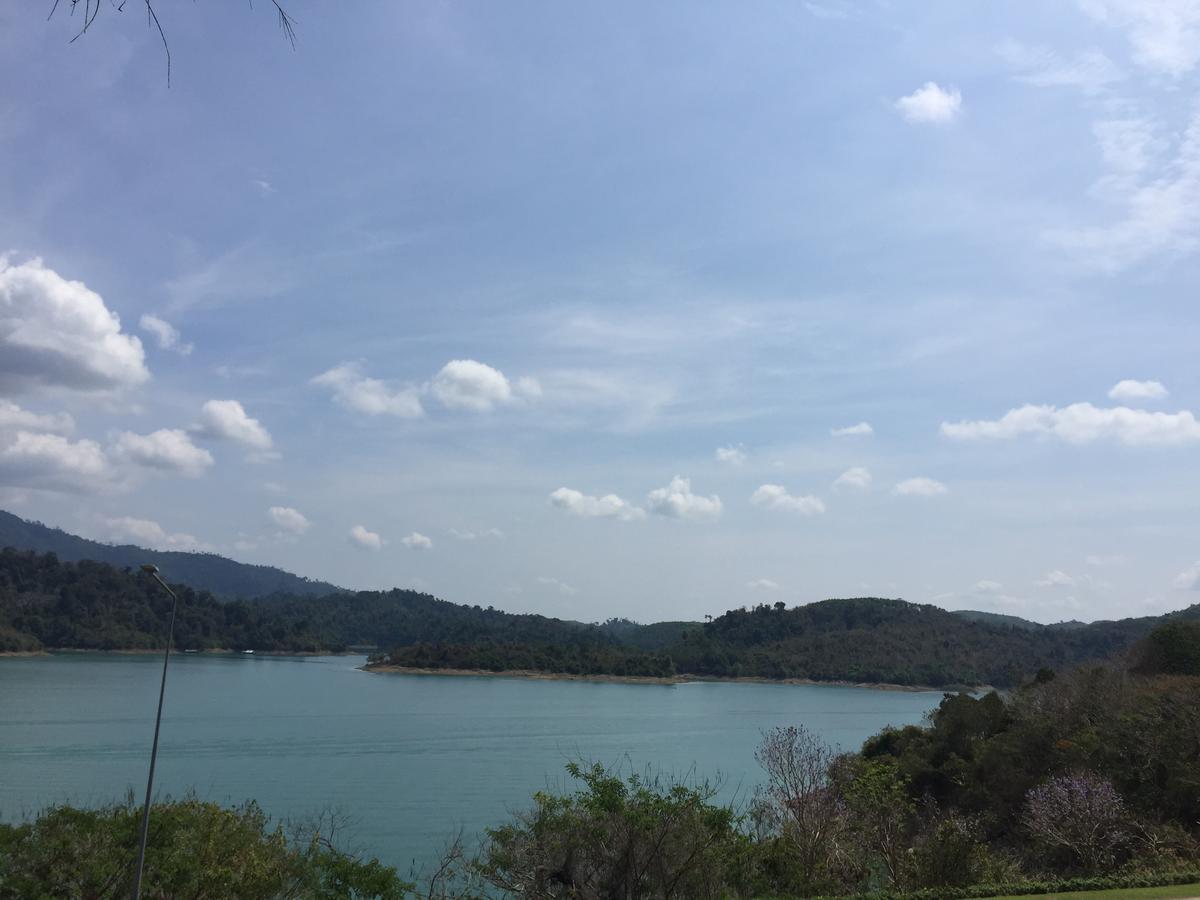 Hotel Bamboo House Khao Sok National Park Exterior foto